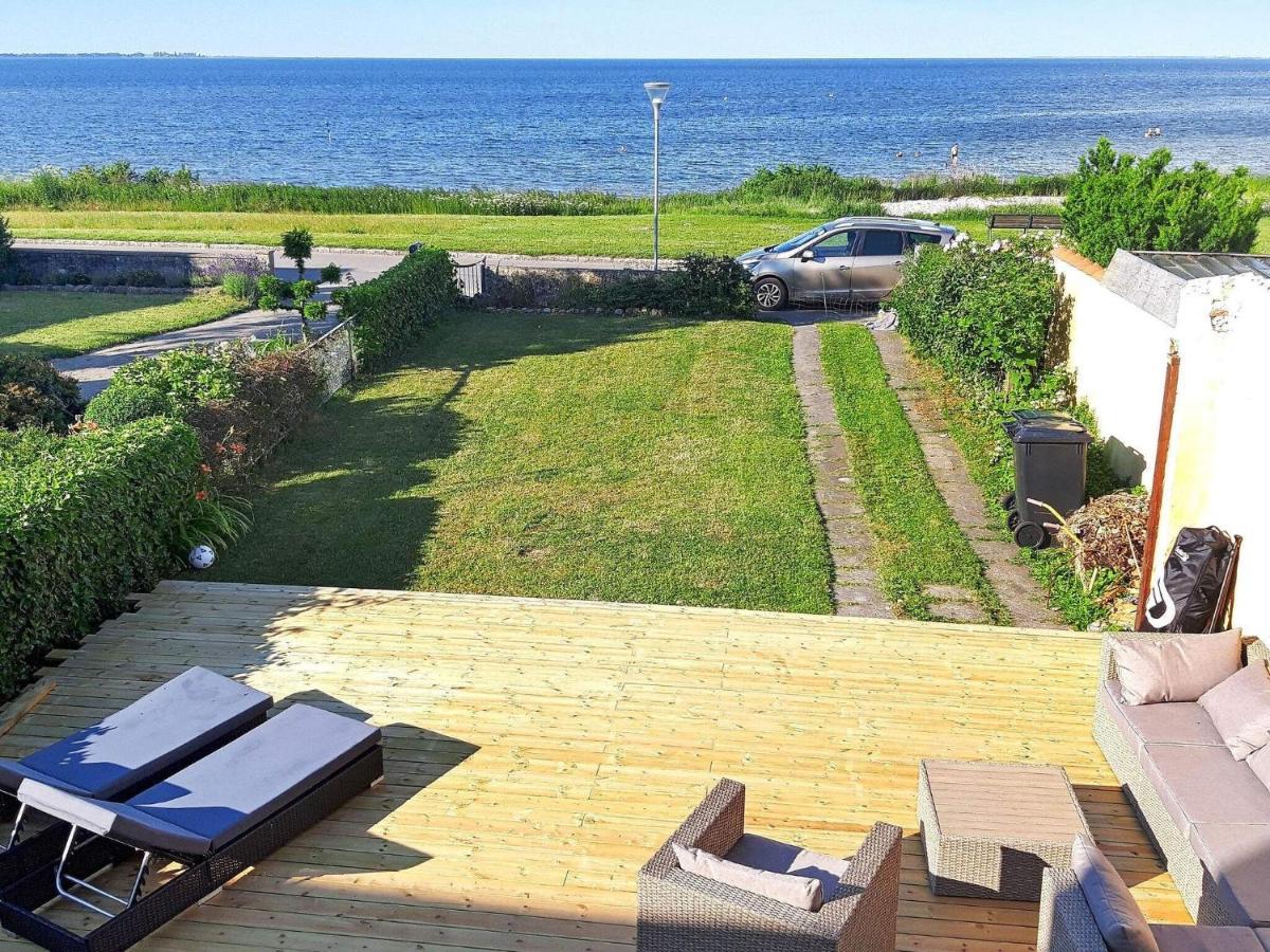 4 Person Holiday Home In Bandholm エクステリア 写真
